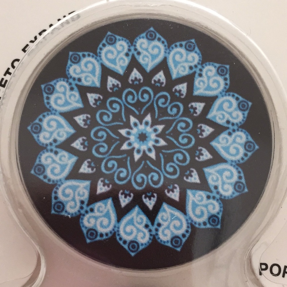 PopUpSocket - Picture 2 of 5